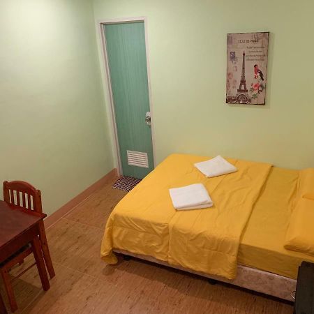 J & C Guesthouse Моалбоал Екстериор снимка