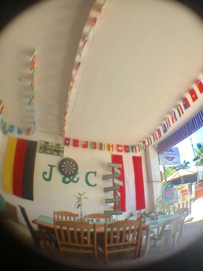 J & C Guesthouse Моалбоал Екстериор снимка