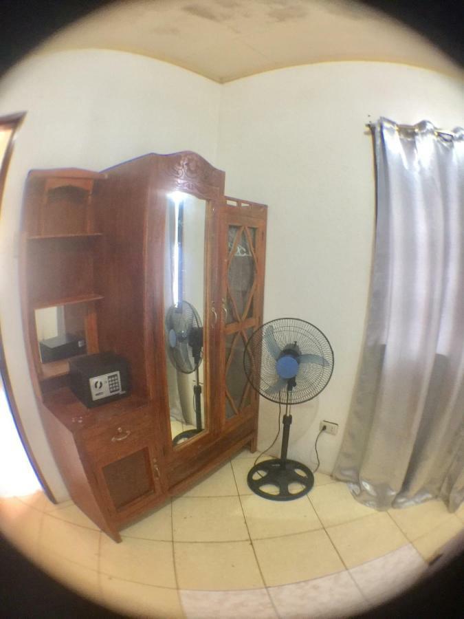 J & C Guesthouse Моалбоал Екстериор снимка