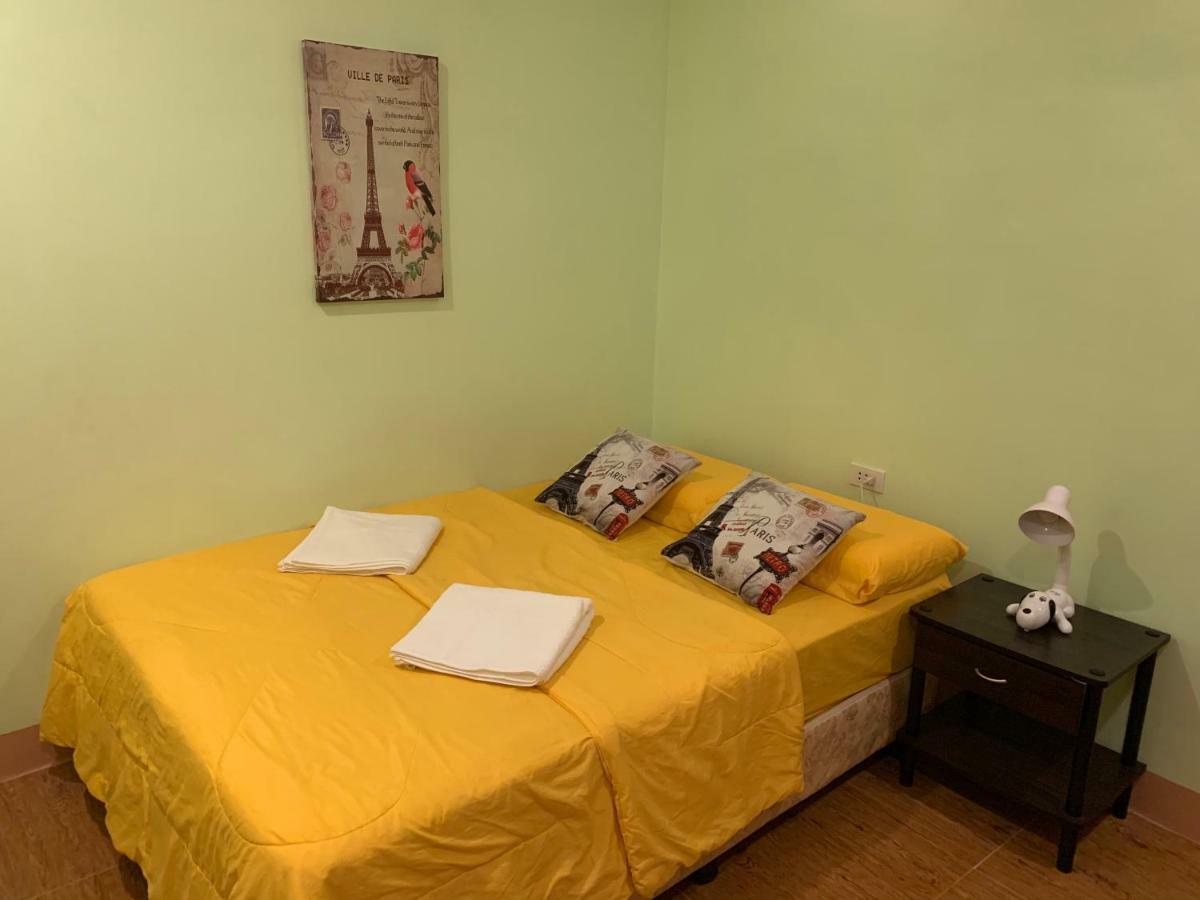 J & C Guesthouse Моалбоал Екстериор снимка